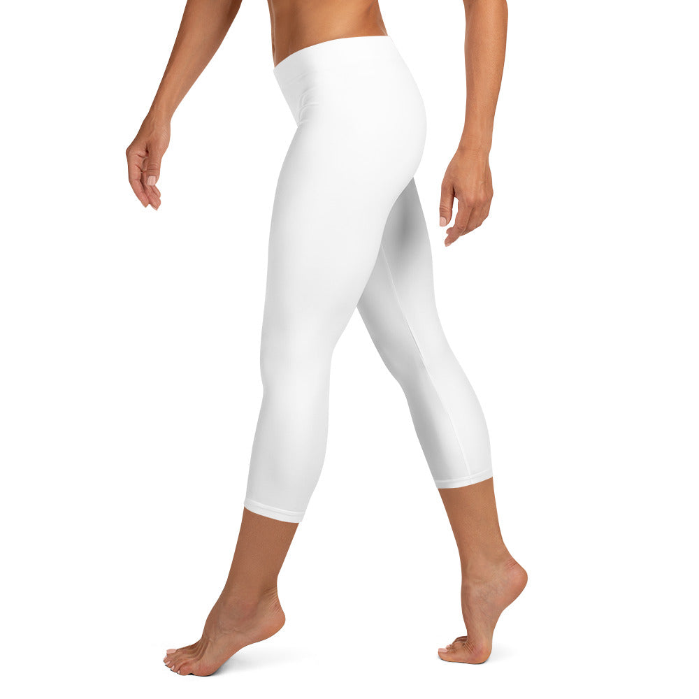 GymWidowz Capri Leggings - White