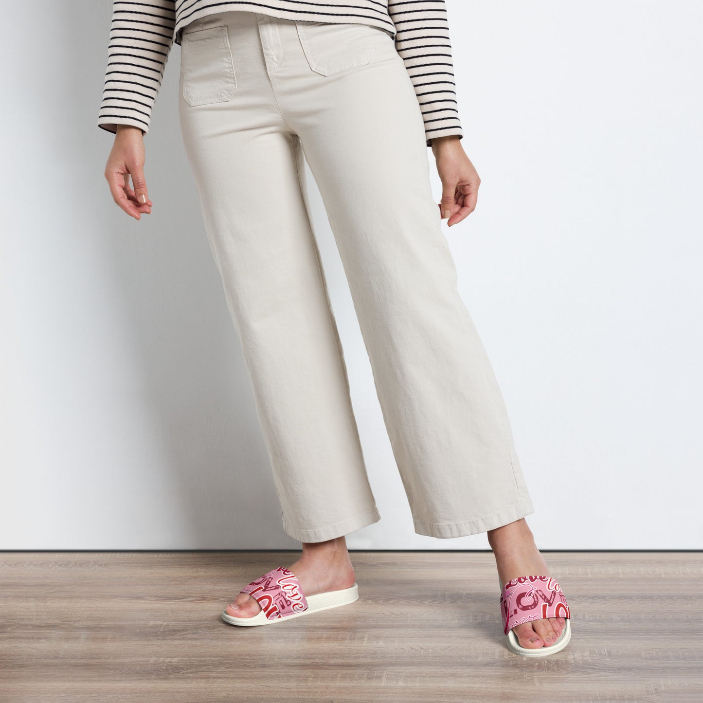 GymWidowz Women's sliders - Love Collection