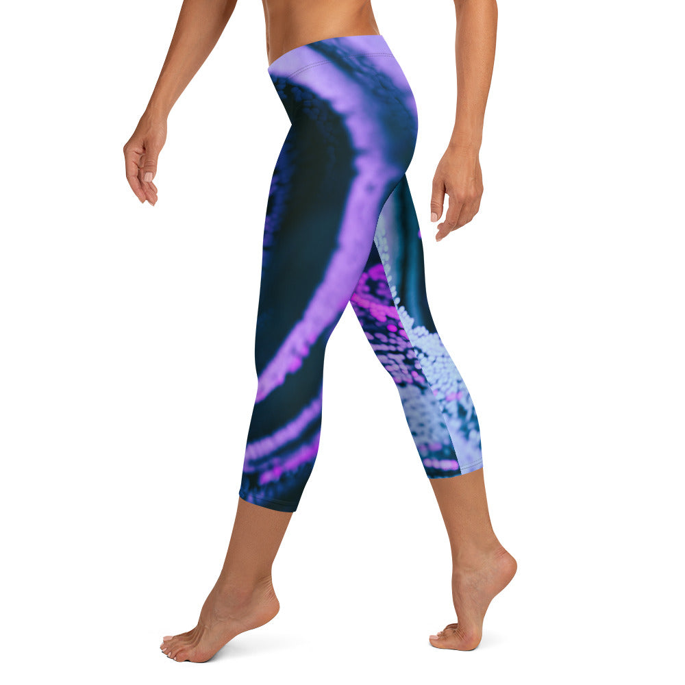 GymWidowz Capri Leggings - Purple Swirl